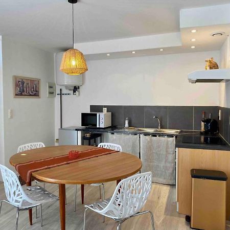 Accueillant Petit T2 Coeur De Centre Ville Lézignan-Corbières Eksteriør billede